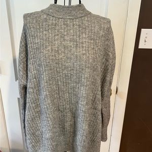 Soft HM sweater